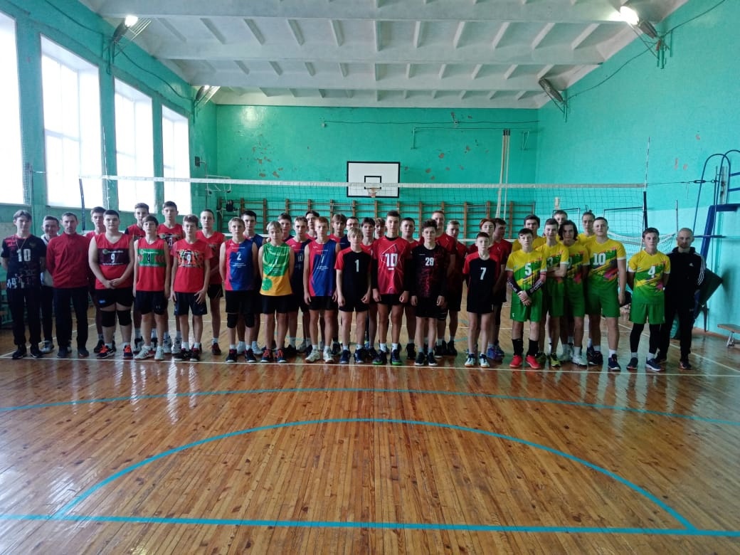 Состоялся предварительный этап открытого Первенства города Ижевска по волейболу.