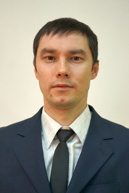 Иванов Александр Олегович.