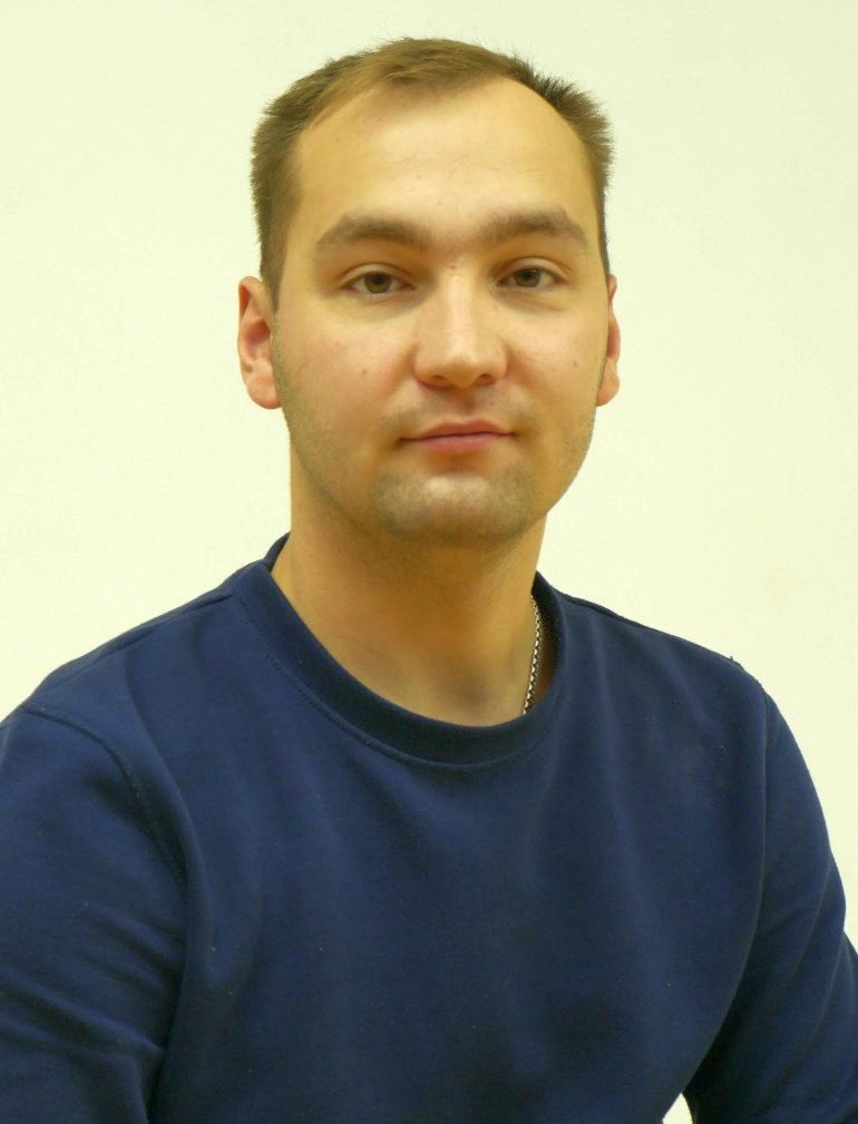 Шихов Дмитрий Александрович.